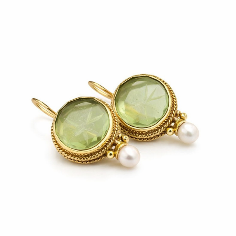 Aretes de Perla y Piedra Verde Redonda Estilo Antiguo