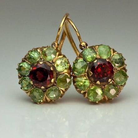 Aretes Elegantes de Cristal Redondo Verde y Rojo
