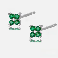 Aretes de Botón de Flor Delicados