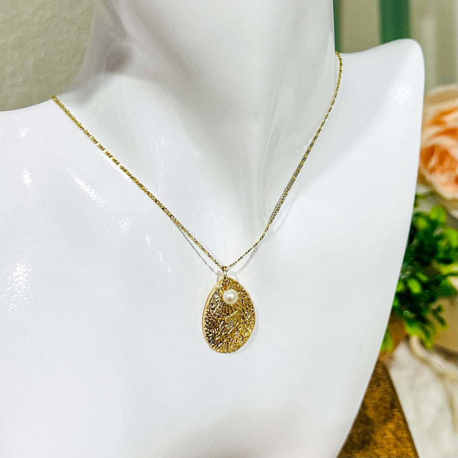 Collar Marina de Perla en Gota