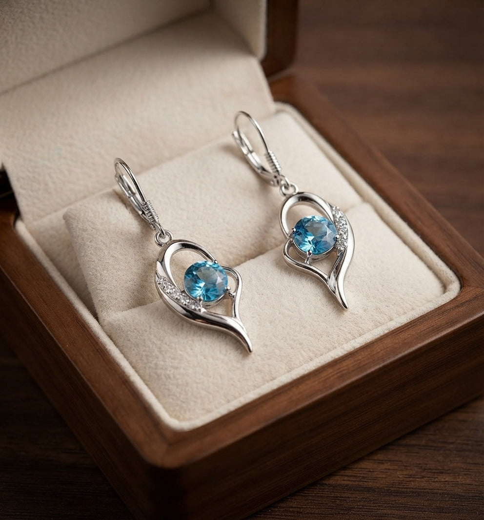Aretes Colgantes de Corazón Eclipse