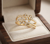 Anillo de Flor Chispeante Elegante