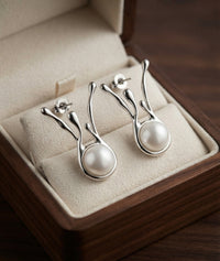 Aretes de Perla Irregular en Plata Estilo Antiguo