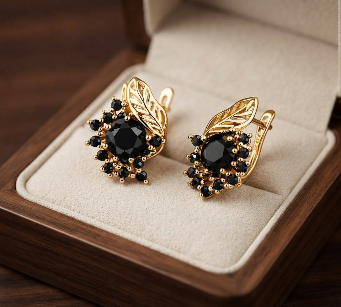 Aretes de Zirconia Negra Dorados