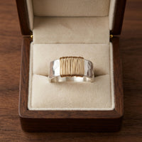 Anillo Vintage de Hilos Dorados en Plata