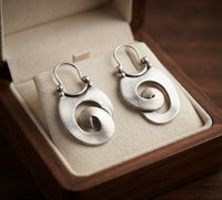 Aretes de Forma Irregular Estilo Antiguo