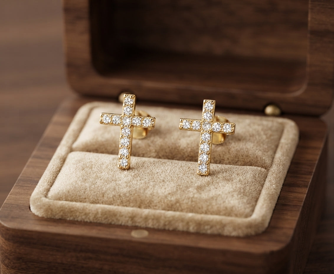 Aretes de Botón de Cruz Pavé
