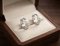Aretes de Aro Margarita Elegantes