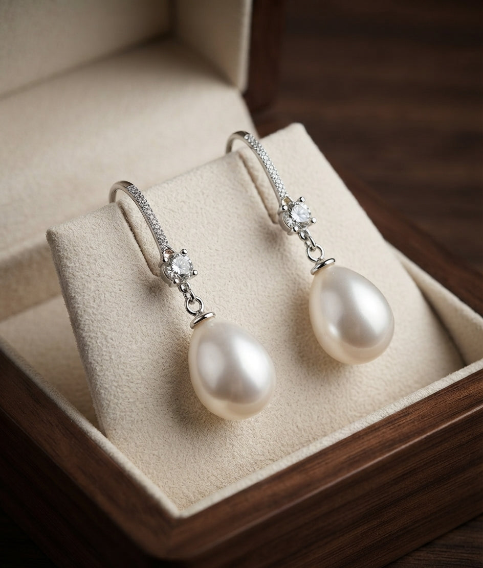 Aretes Colgantes de Perla Resplandecientes