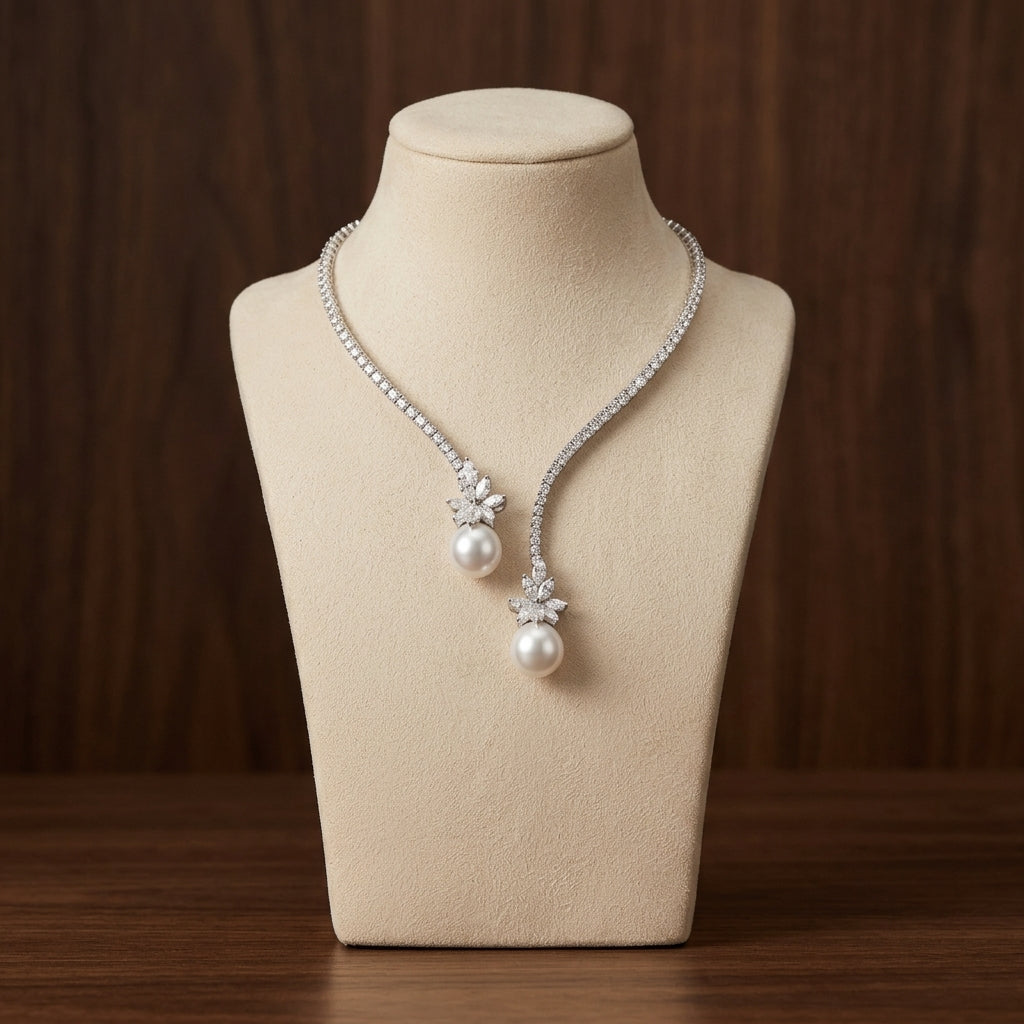 Collar elegante y brillante con perlas en plata esterlina