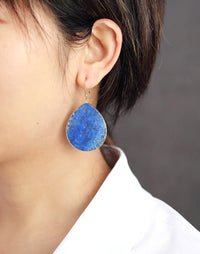Aretes Llamativos de Gota de Agua