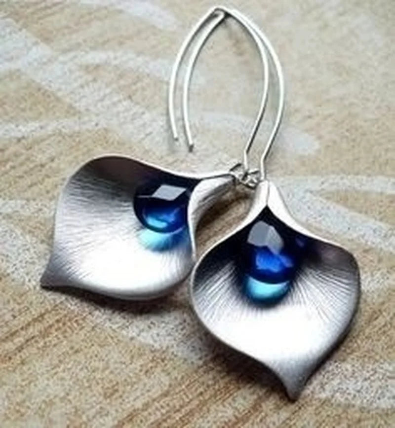 Aretes Vintage de Pétalo en Plata & Zafiro