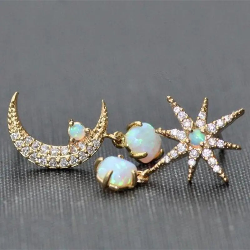 Aretes de Luna y Estrella en Oro y Ópalo