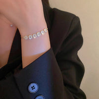 Pulsera de Lujo Ajustable con Zirconia en Oro