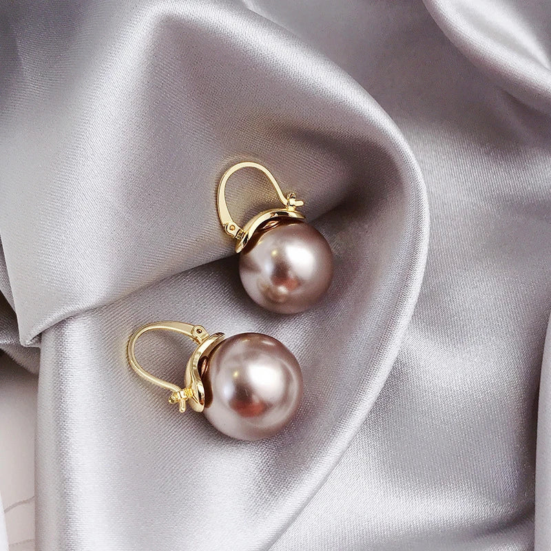 Aretes de Perla Gruesa en Oro