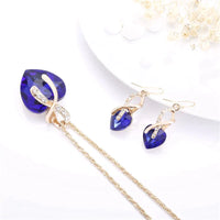 Set Collar + Aretes de Amor con Zirconia Azul en Oro