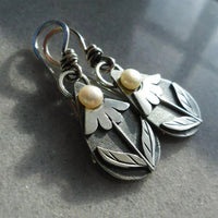 Aretes de Flor Lágrima Vintage