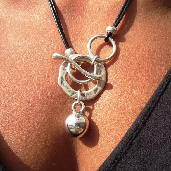 Collar Vintage en Plata