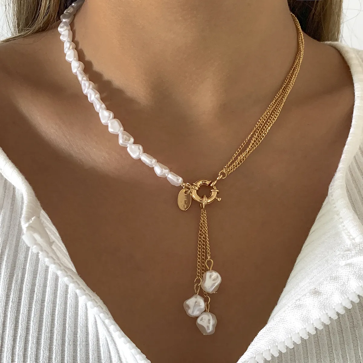 Collar Elegante de Dije de Perla