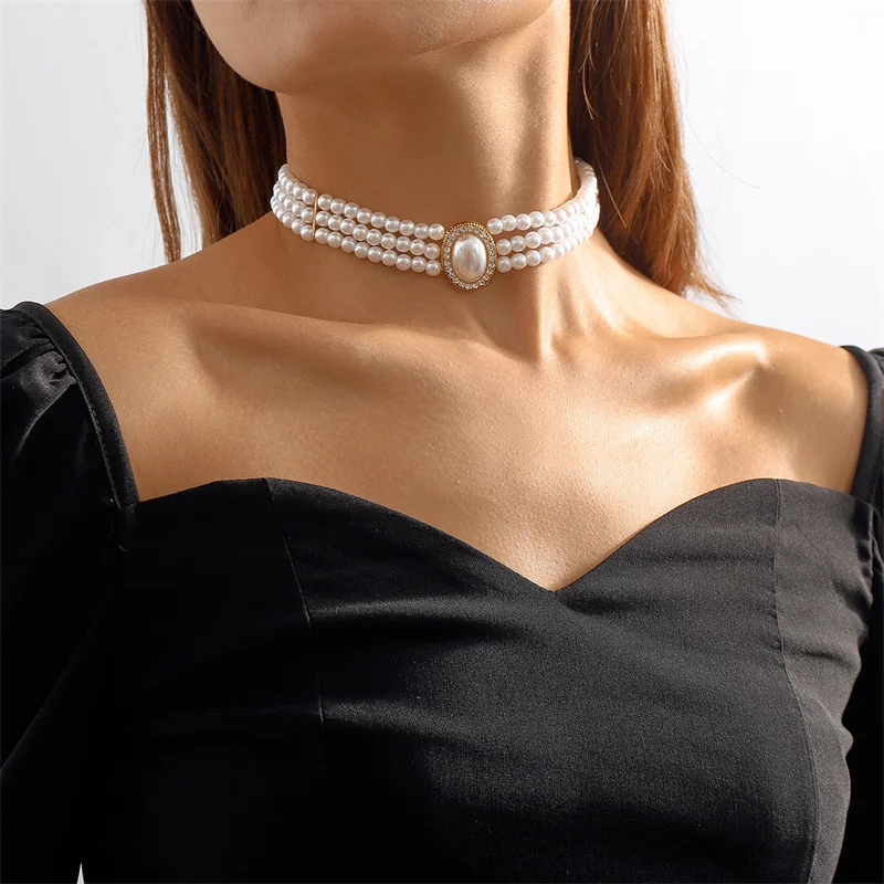 Collar Elegante de Triple Perla