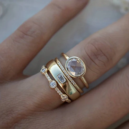 Set de Anillos Vintage de Oro & Zirconia