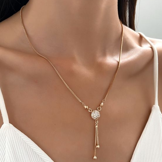 Collar con Dije Vintage en Oro