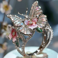 Anillo Dorado Vintage Floral Canifis