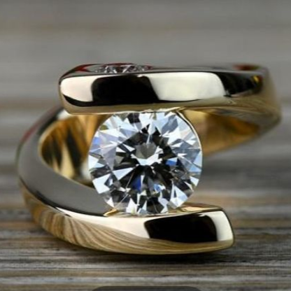 Anillo Vintage de Espiral & Zirconia