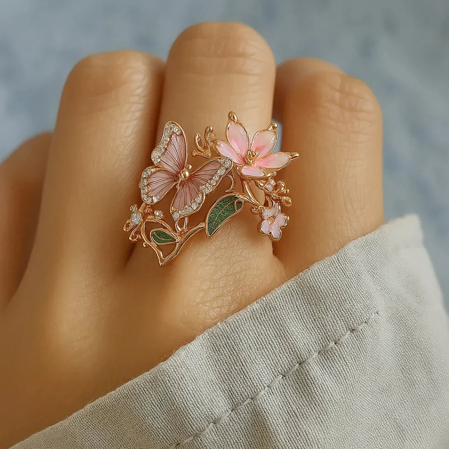 Anillo de Zirconia Mariposa Radiante