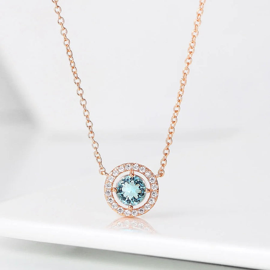 Collar de Dije de Cristal Azul Claro en Oro Rosa