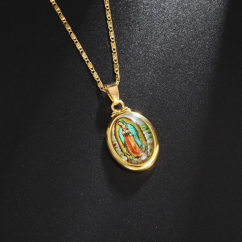 Collar Espiritual de la Virgen María en Oro
