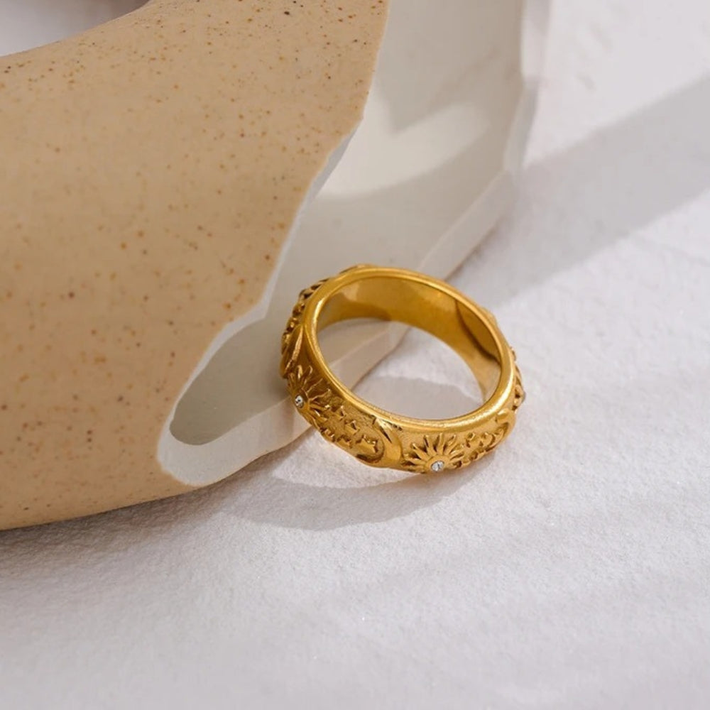 Anillo Aro Vintage de Sol Luna Estrella