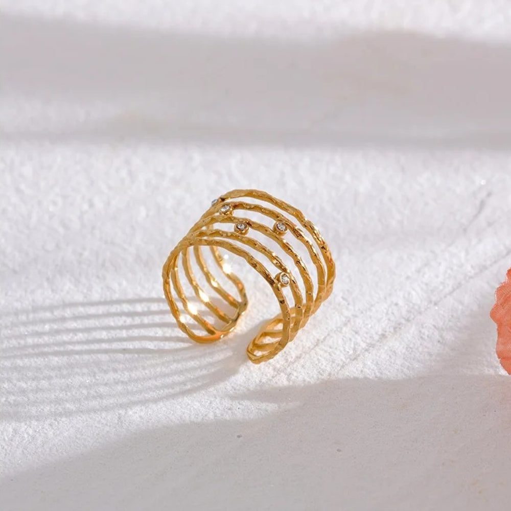 Anillo Brazalete Ancho Chispeante en Oro