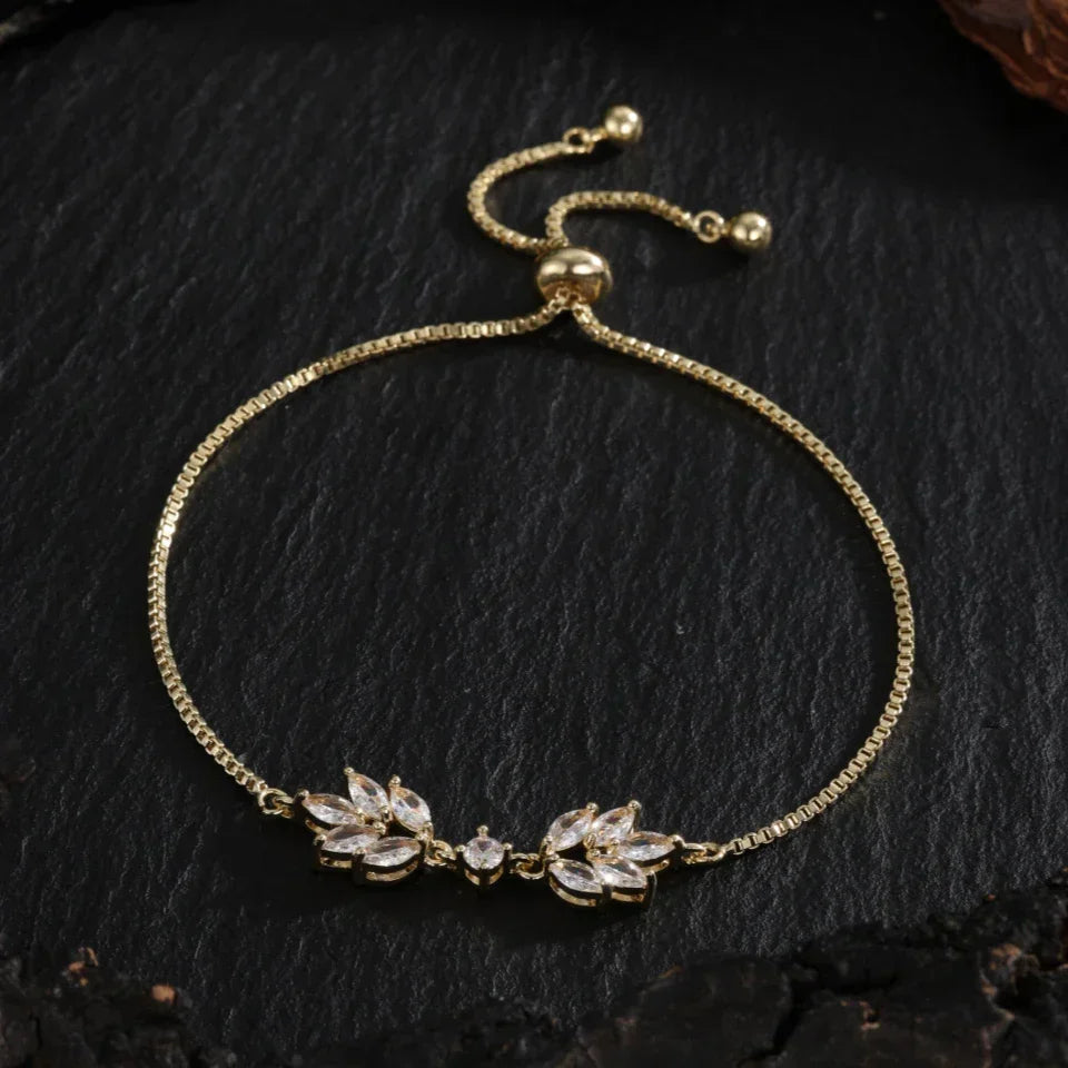 Pulsera Ajustable de Hoja Floral en Oro