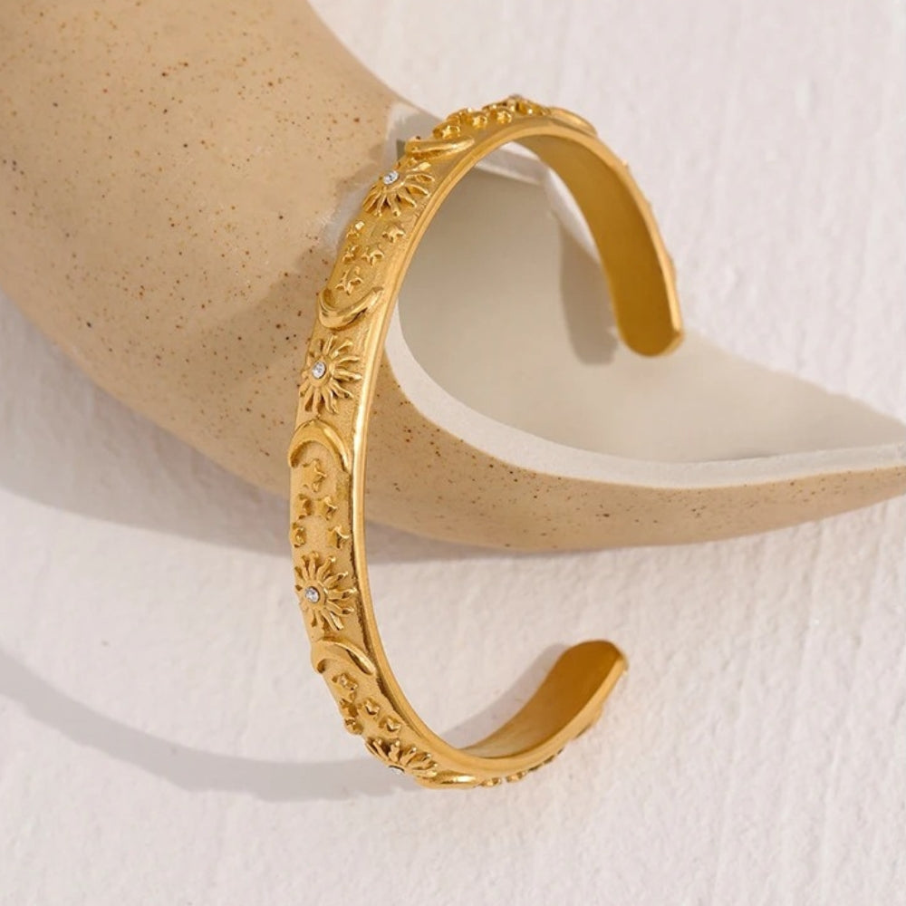 Brazalete Vintage de Luna, Estrella y Sol