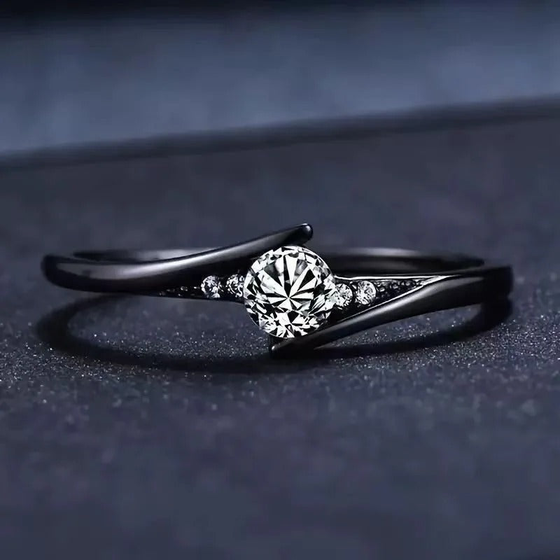 Anillo Vintage de Cristal Negro en Oro