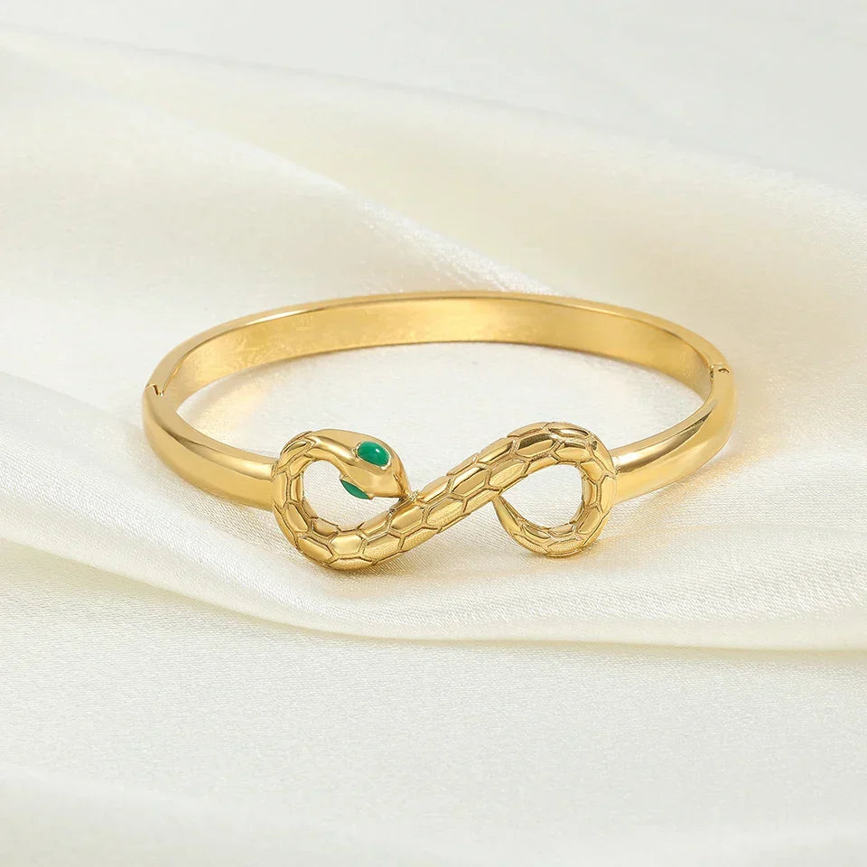 Brazalete de Serpiente Infinito en Oro