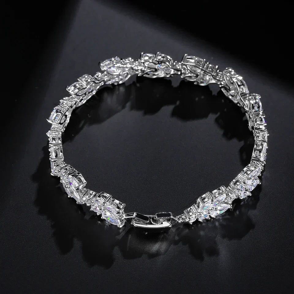 Pulsera Vintage de Cadena Chispeante en Plata