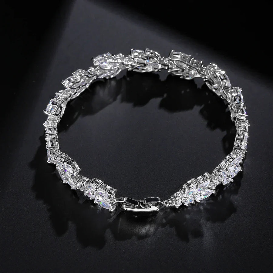 Pulsera Vintage de Cadena Chispeante en Plata