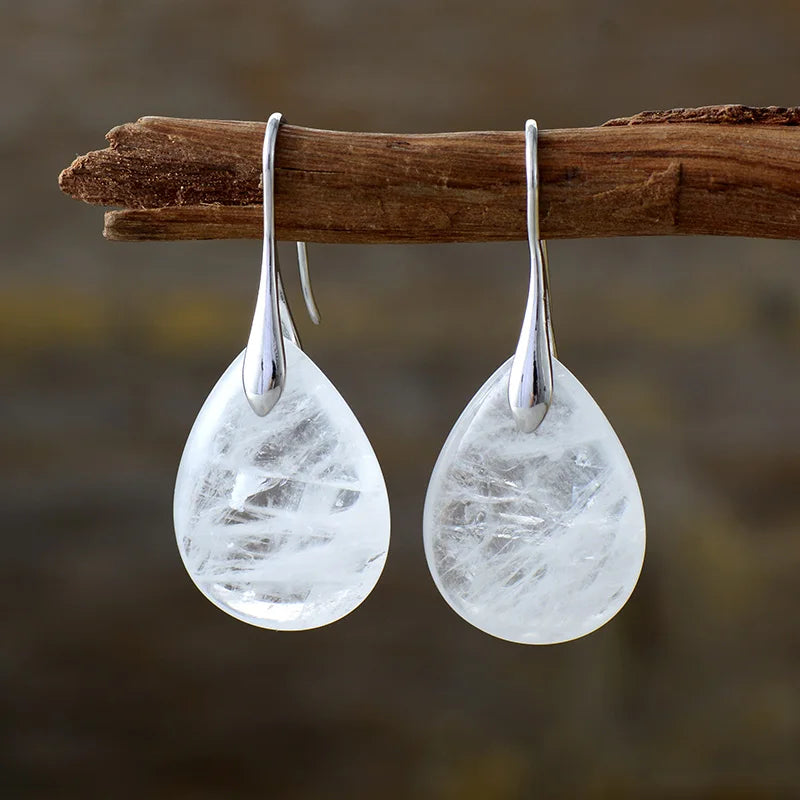 Aretes Luminosos de Gotita Serena
