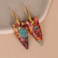 Aretes Colgantes de Triángulo Invertido